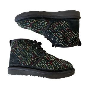 UGG Kid’s Neumel II Graphic Stitch Boot Plush Lined Little Kids Size 2